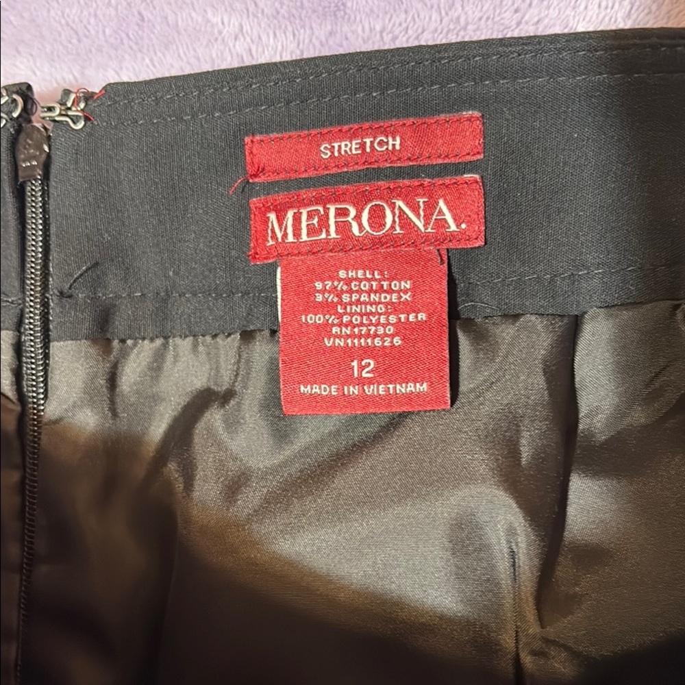 Merona Stretch Black Mini Skirt Size 12 NWT Pockets Lined | Stock Photos - Picture 3 of 9